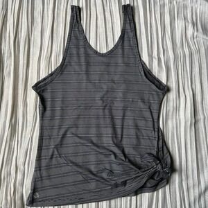 Athleta patterned black and white tank top!